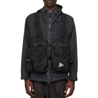 And Wander Field Vest BLACK