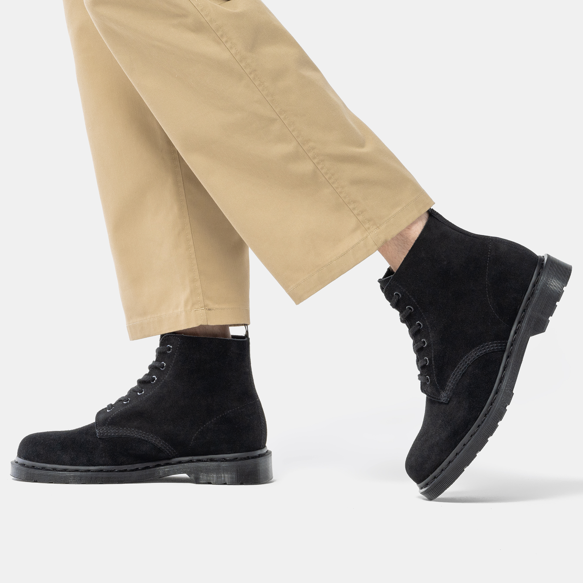 Ботинки Dr. Martens 101 Mono SS22 купить в интернет магазине Траектория -  цена, отзывы, скидки в Москве, Санкт-Петербурге